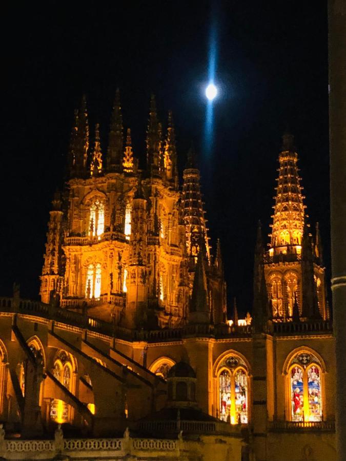 Una Mirada A La Catedral-Apartamentos Burgos Catedral Extérieur photo